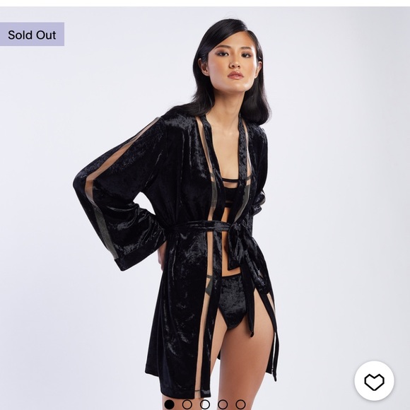 Savage X Fenty Other - Savage X Fenty Velvet Robe